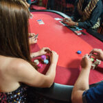El auge del poker online en la era digital usando técnicas para ganar